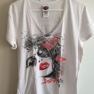 1x Harley Davidson shirt